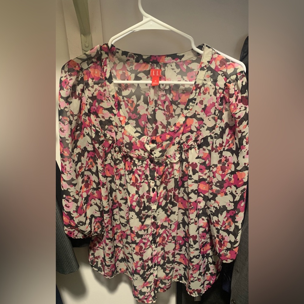 Beautiful Floral women’s blouse